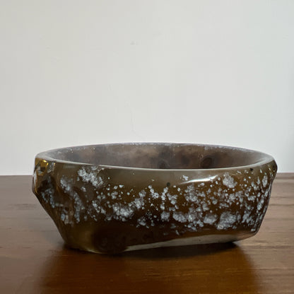 瑪瑙-Agate

瑪瑙碗，適合用作消磁手串飾物

-能令人精神放鬆，減少失眠症狀

-瑪瑙具有平衡，穩定及保護的作用

-也是護身符及辟邪物，有保平安功效

-瑪瑙維持身心和諧，增強愛、忠誠及勇氣