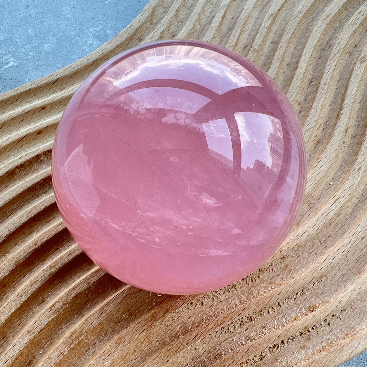 69.8mm Rose Quartz Sphere 粉紅水晶球