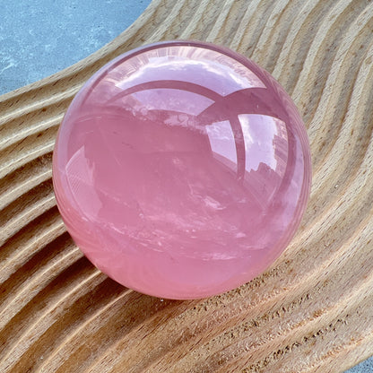 69.8mm Rose Quartz Sphere 粉紅水晶球