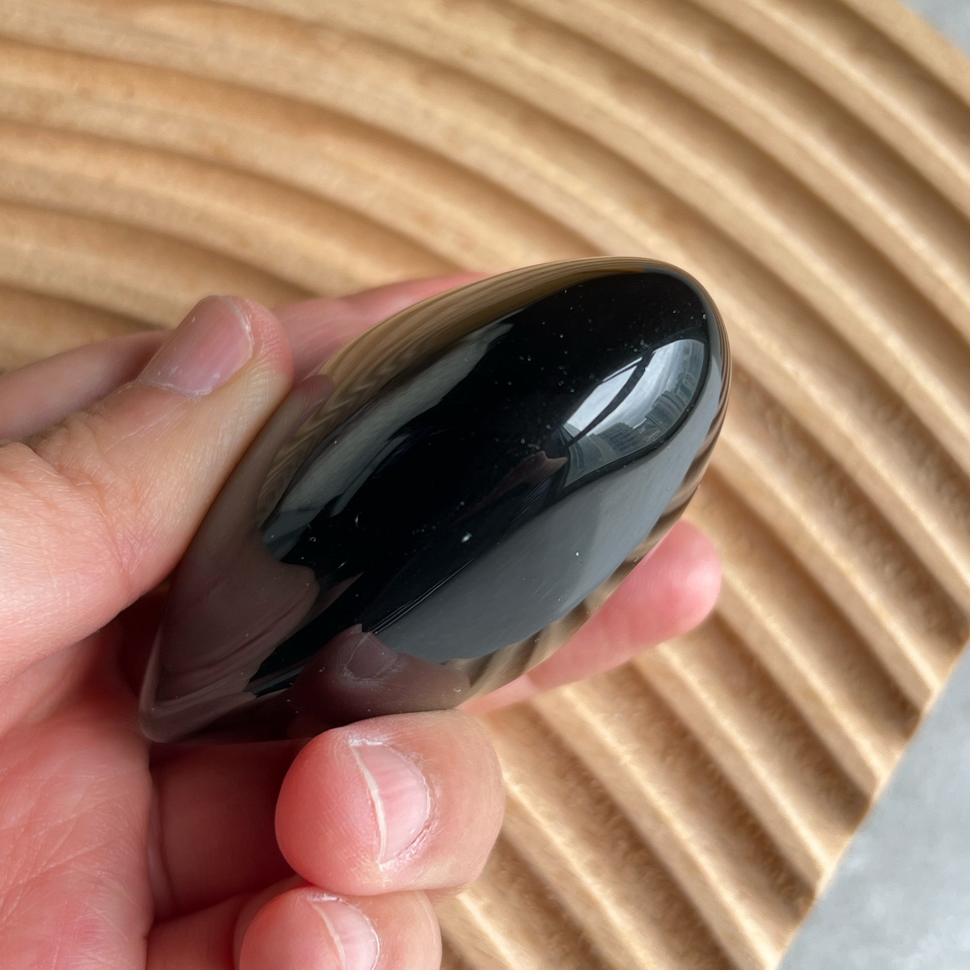 紫曜石心

-辟邪，保平安

-吸負能量，防小人

-舒緩壓力，消除疲勞