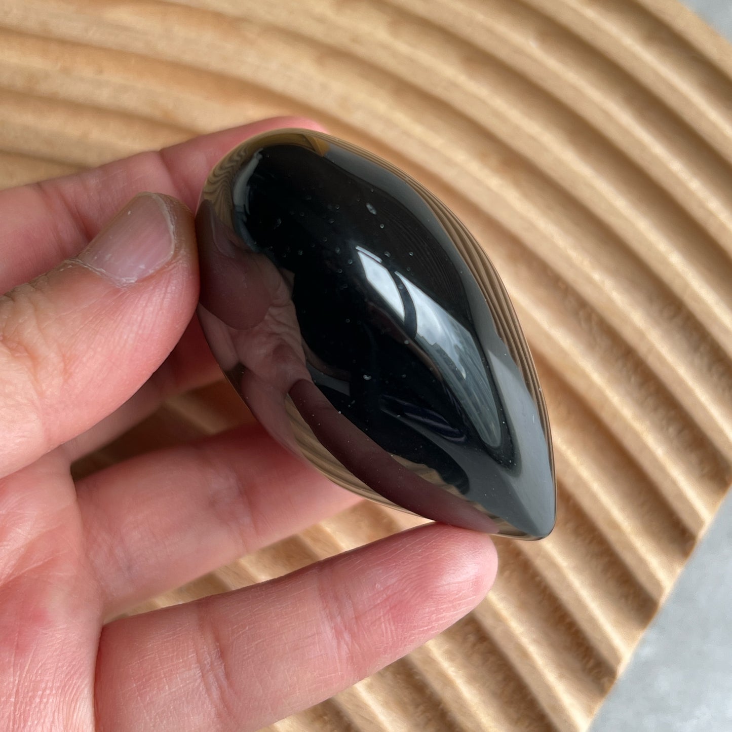 紫曜石心

-辟邪，保平安

-吸負能量，防小人

-舒緩壓力，消除疲勞