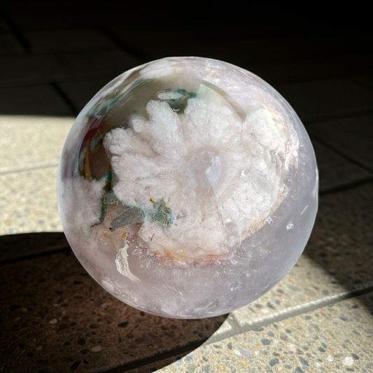 Flower Agate Sphere 櫻花瑪瑙球