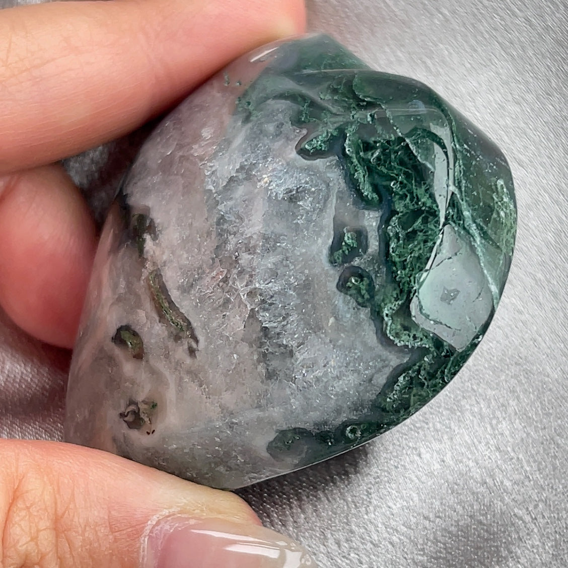 Moss Agate Heart 水草瑪瑙心連底坐