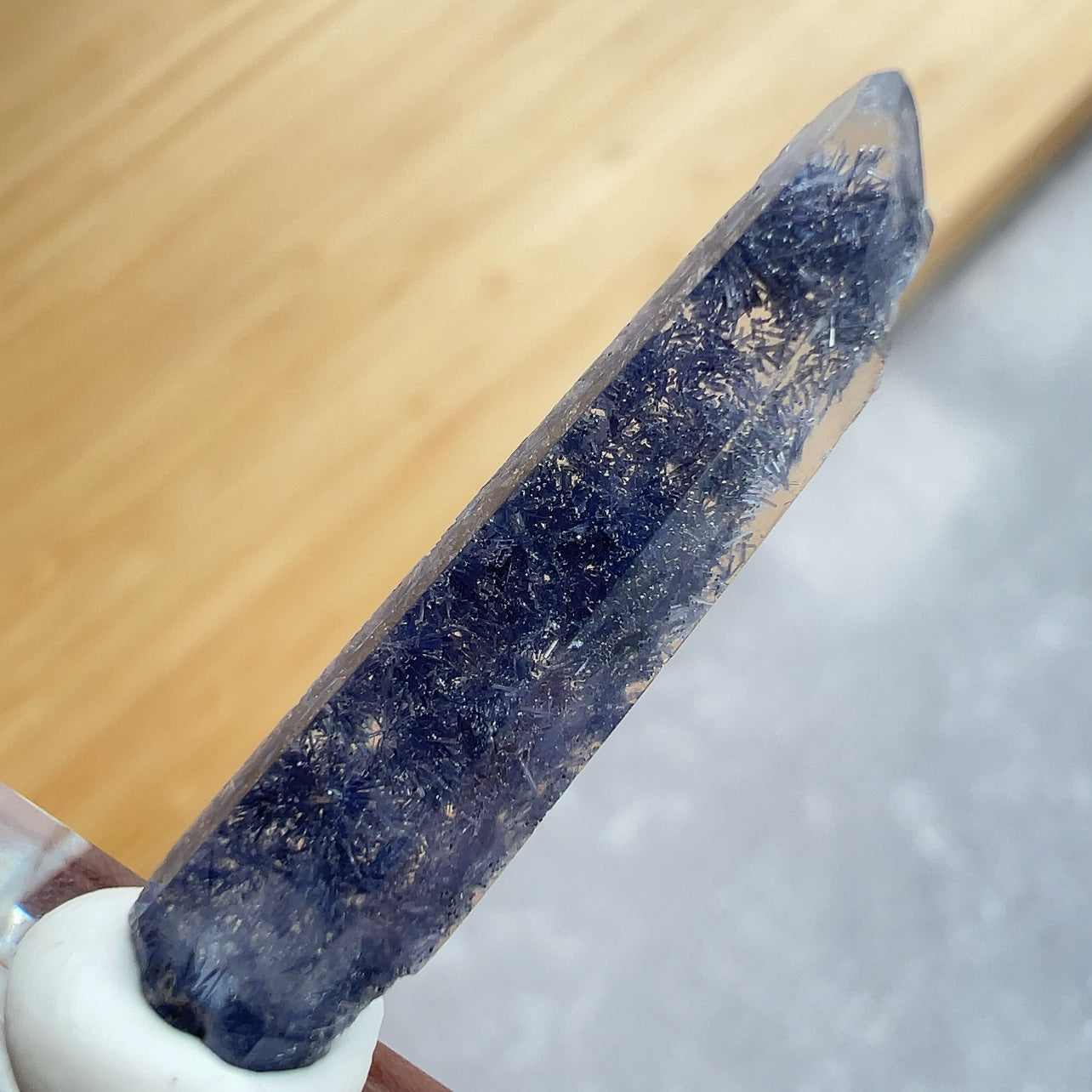 Dumortierite Quartz 藍線石