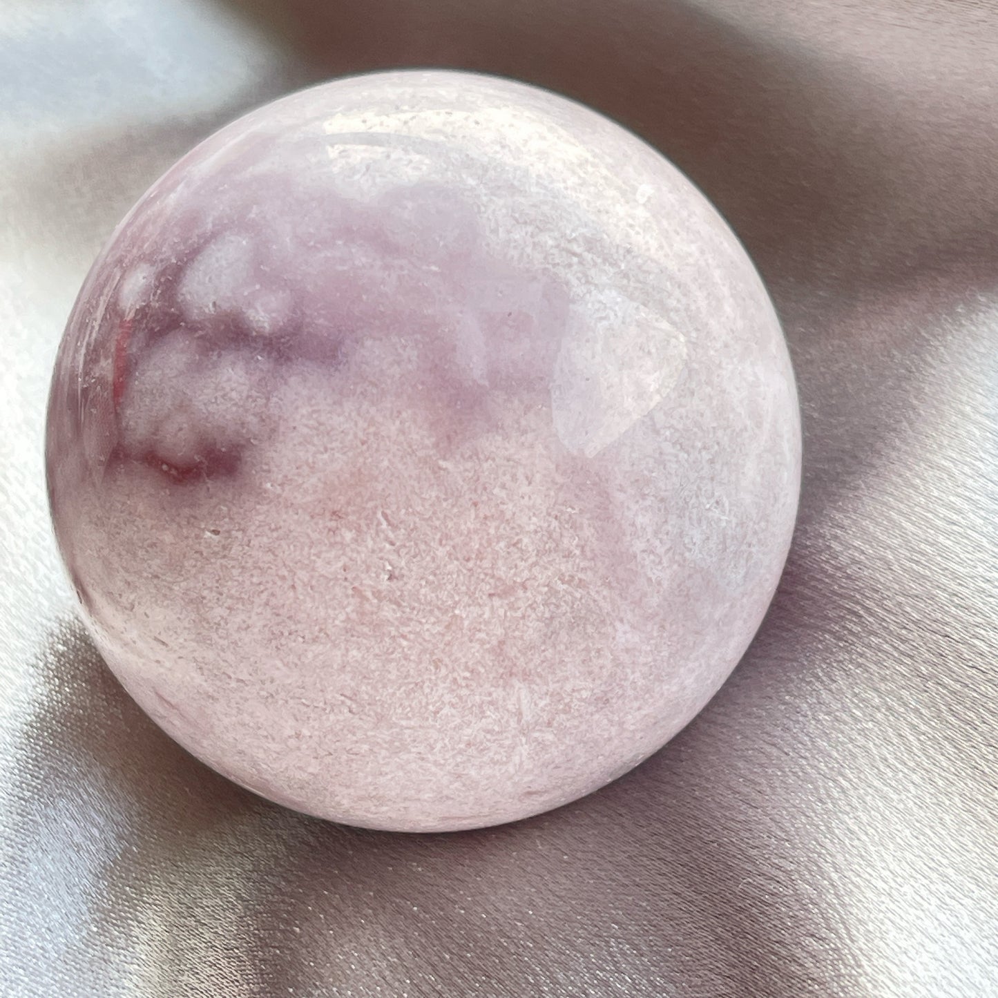 Pink Amethyst Sphere 粉紅紫水晶球