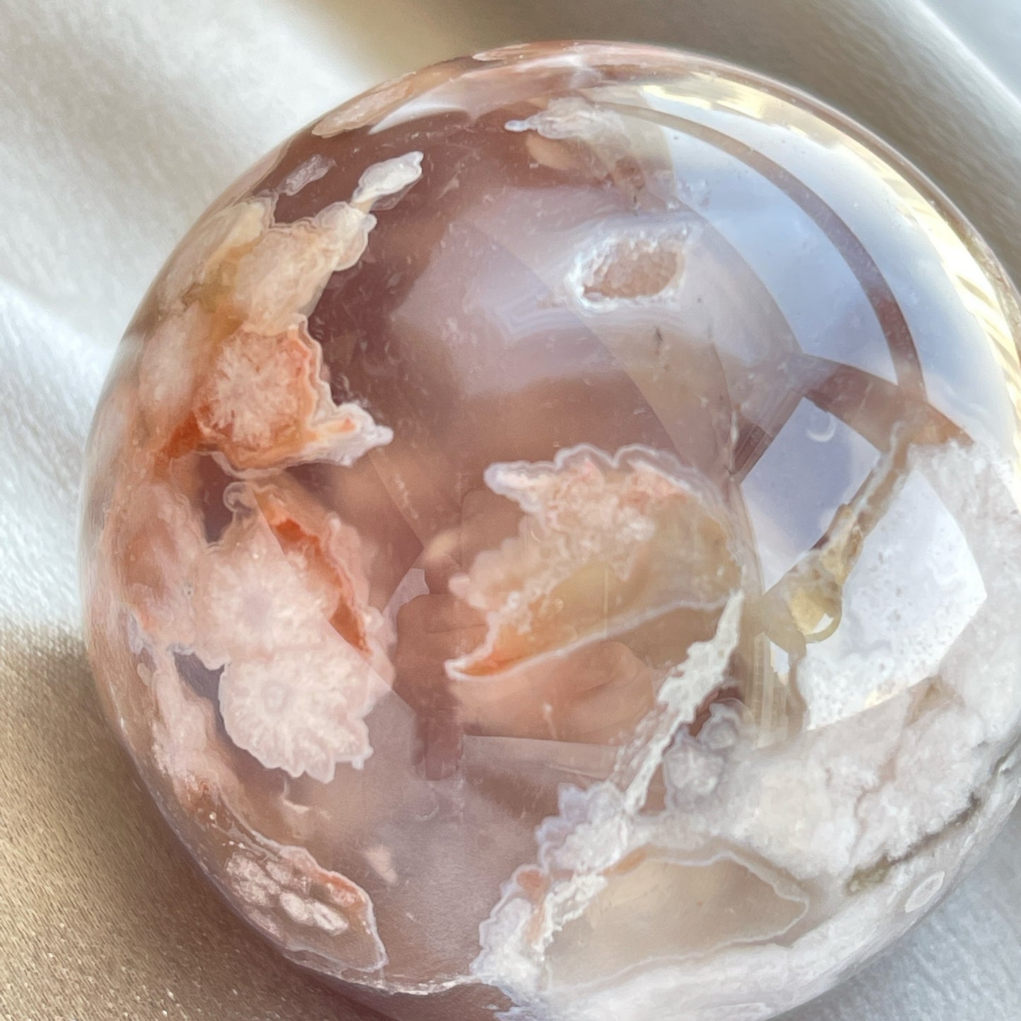 Flower Agate Sphere 櫻花瑪瑙球