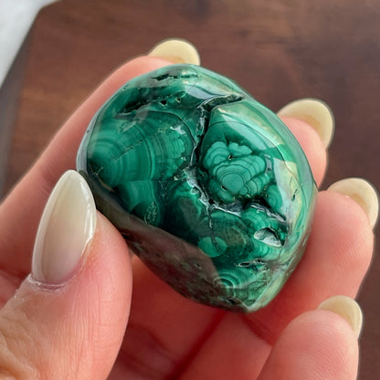 孔雀石 tumbled stone