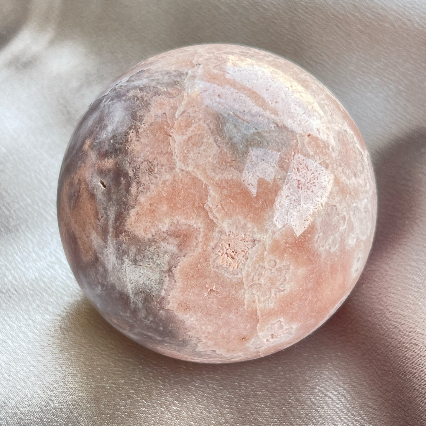 Flower Agate Sphere 櫻花瑪瑙球