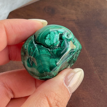 孔雀石 tumbled stone